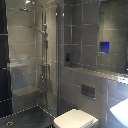 Diamond Boutique Adults Only 5*